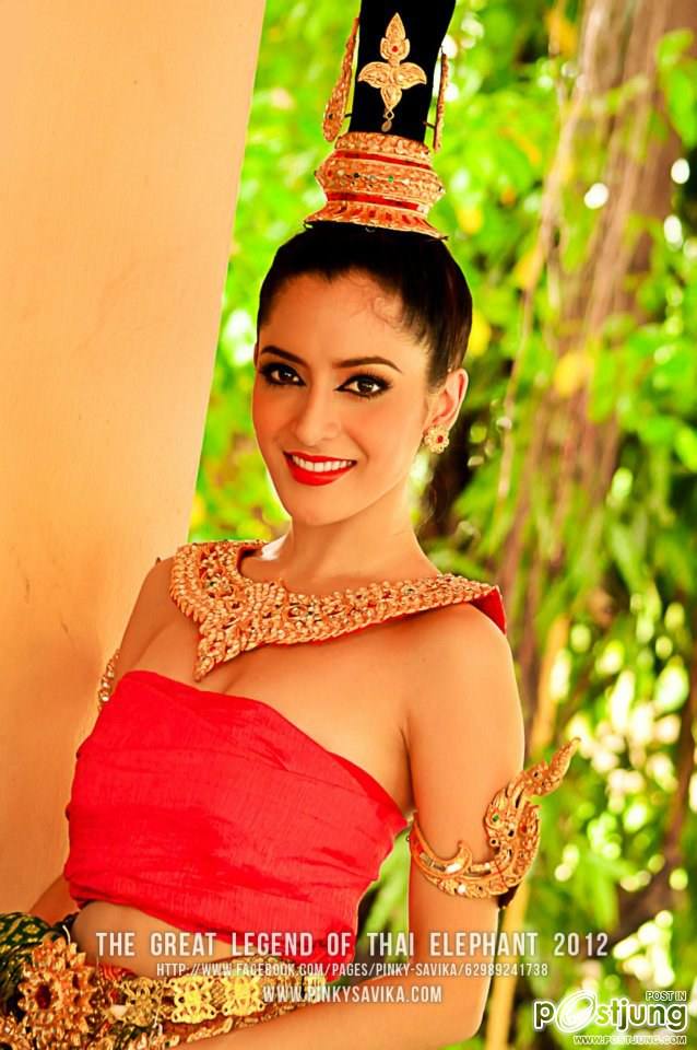 พิ้งค์กี้ สาวิกา