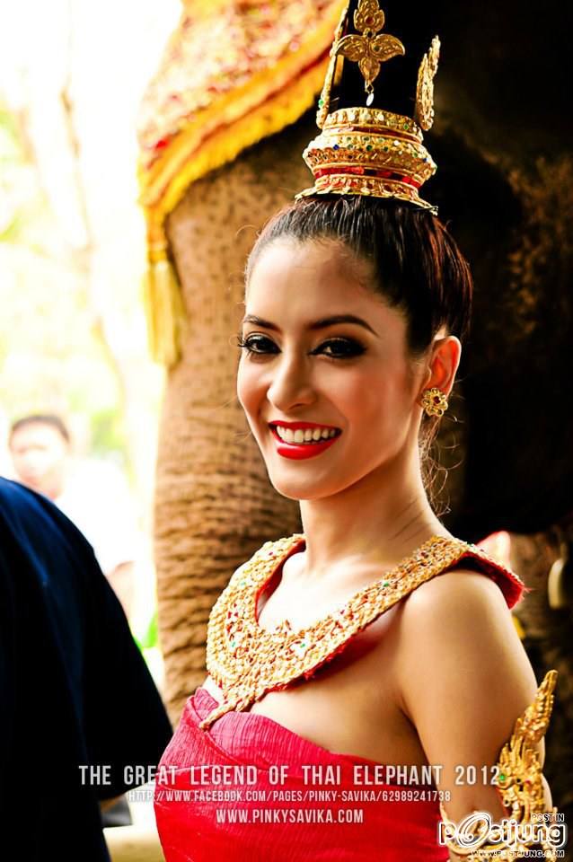 พิ้งค์กี้ สาวิกา