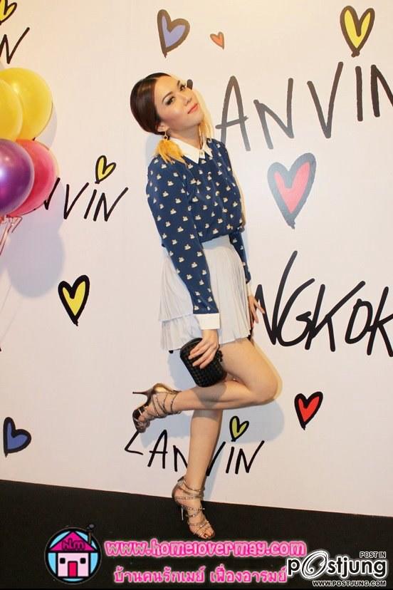 "เมย์ เฟื่องฯ"สวย เริ่ด ไฮโซ!