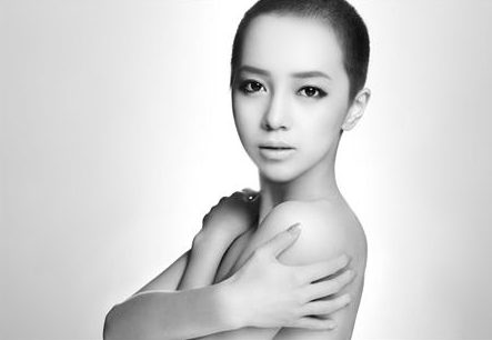 สาวสวยผมสกินเฮด ICONIQ SHISEDO