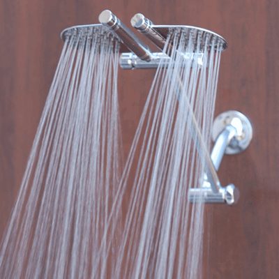 7. ชุ่มฉ่ำกับสายน้ำ ด้วยผักบัวสองหัวสำหรับคู่รัก