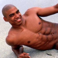 ดำๆล่ำๆแบบนี้ สเปคใครบ้างเอ่ย