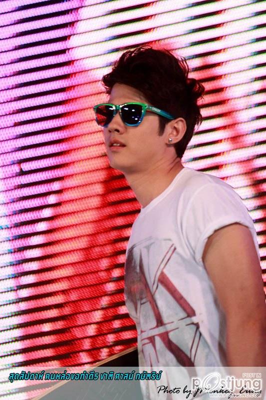 หนุ่มหล่อขอทำดี1