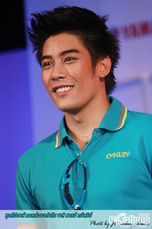 หนุ่มหล่อขอทำดี1