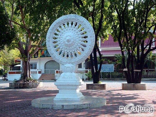 สำนักปฏิบัติธรรมบวรบรรพต (วัดศาลาแดง) จังหวัดลพบุรี