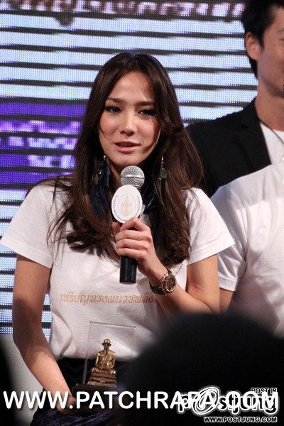 "อั้ม พัชราภา"มาเบาๆเเต่สวยไม่เบา@โครงการเหรียญที่ระลึกพระบาทสมเด็จพระเจ้าอยู่หัวทรงผนวชพลังแผ่นดิน!