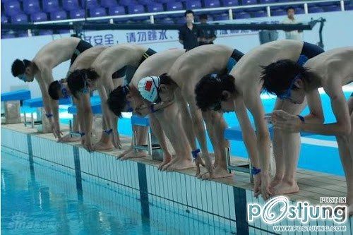 ระบำใต้น้ำ