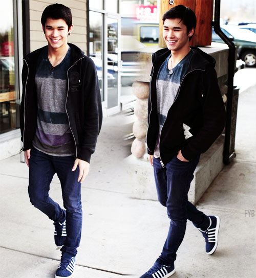 เที่ยงแล้วววววววว