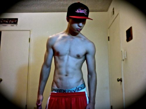 อ้าปากทานหนุ่มๆ