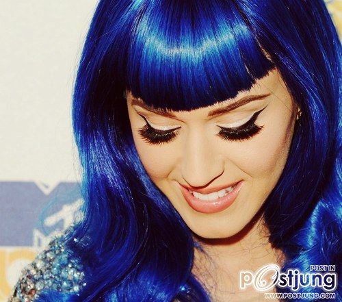 Katy Perry ระเบิดขึ้นอันดับ 1 US Billboard Hot 100!