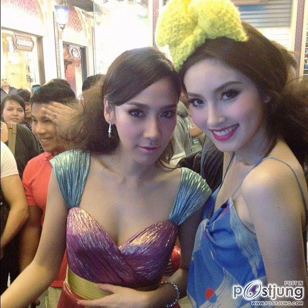 "อั้ม พัชราภา"ก่อนขึ้นโชว์งาน  United Color Terminal 21 Fashion Show!