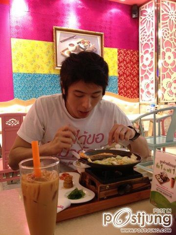 ซาหริ่ม จากไม่ได้ขอให้มารัก It Gets Better