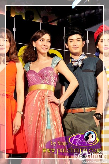 ประมวลภาพ"อั้ม พัชราภา"สวยเริ่ดเจิดจรัส@United Color Terminal 21 Fashion Show!