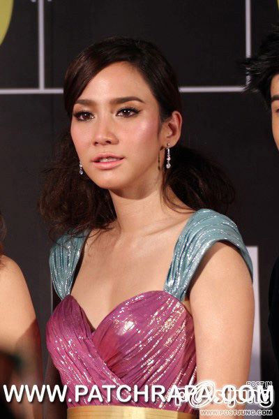 ประมวลภาพ"อั้ม พัชราภา"สวยเริ่ดเจิดจรัส@United Color Terminal 21 Fashion Show!