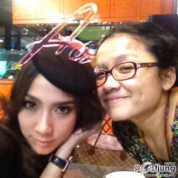 "Aum patchrapa"go to  England !!