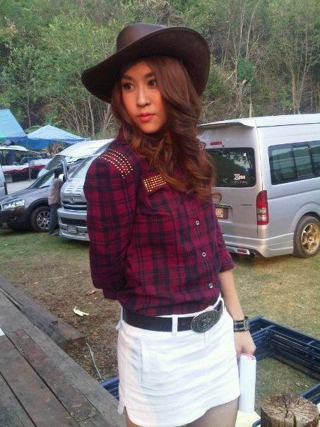 เชียร์ ฑิฆัมพร ... สวย น่ารัก จร้า ^^