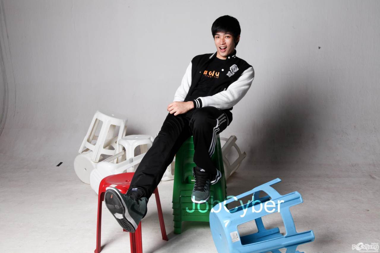 4 หนุ่มเดอะสตาร์