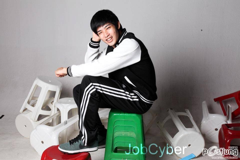 4 หนุ่มเดอะสตาร์