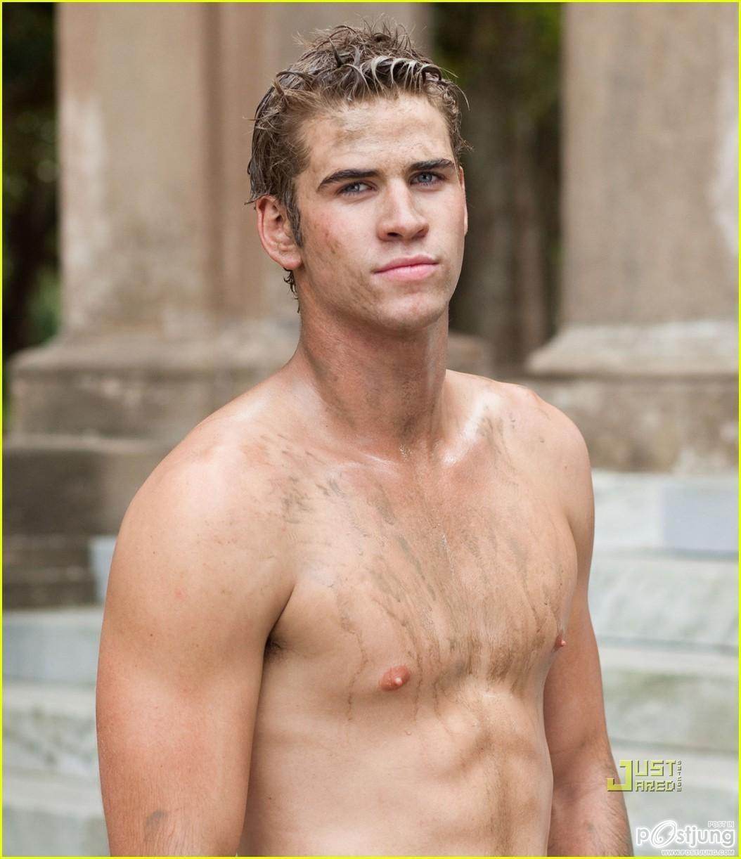 Liam-Hemsworth หล่อลากกก
