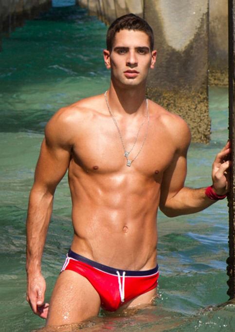 FA-RANG สุดฮอตในชุดว่ายน้ำ 2