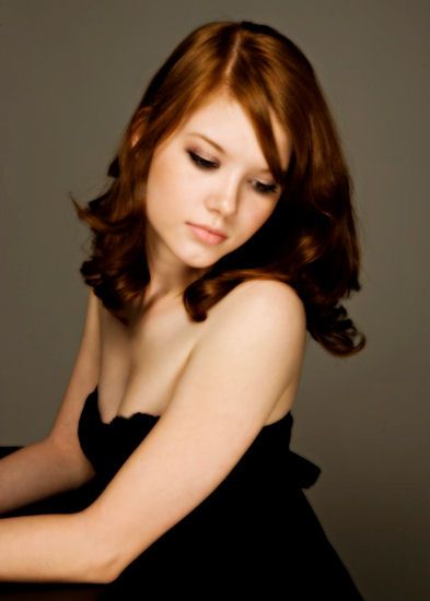 เรเนสมี คัลเลน สาวน้อยแวมไพร์ใน เบรคดกิ้ง ดอว์น 2 ค่ะ