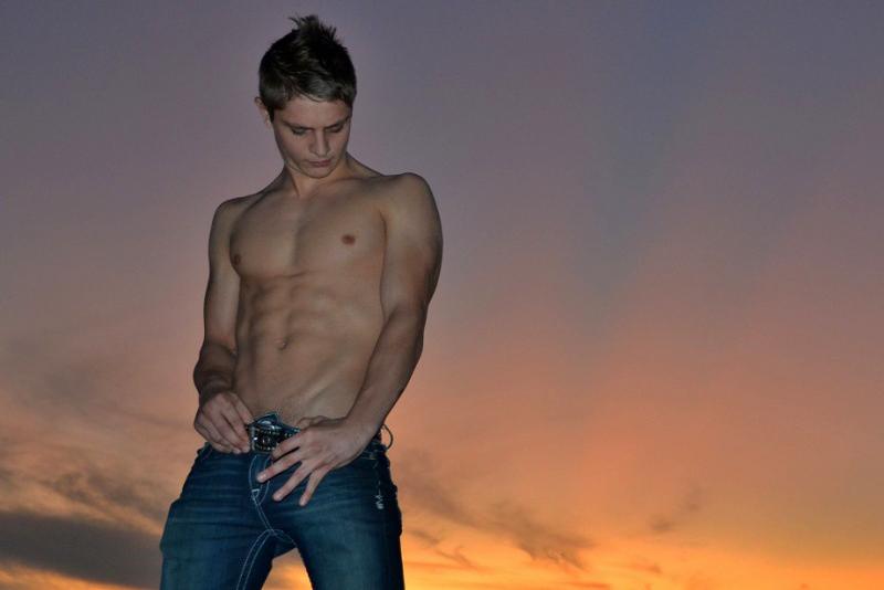 Random Model: Arthur