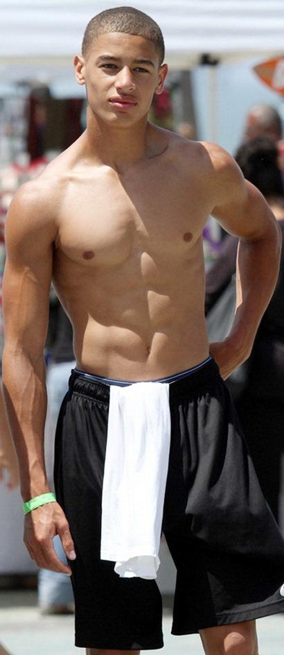 แอบถ่าย FA-RANG 5