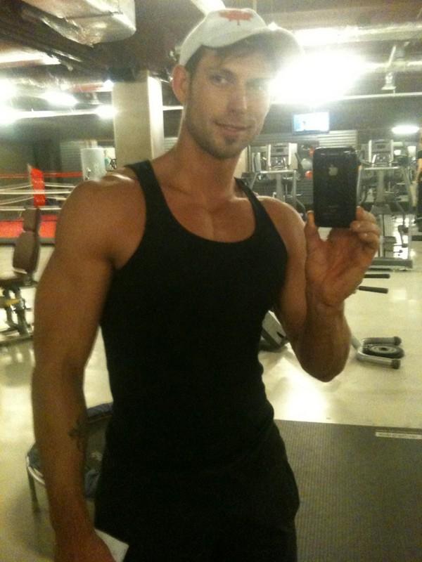 ถ่ายเองกับมือ