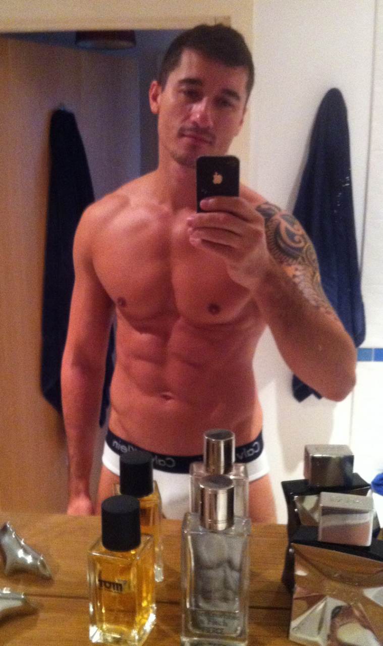 ถ่ายเองกับมือ