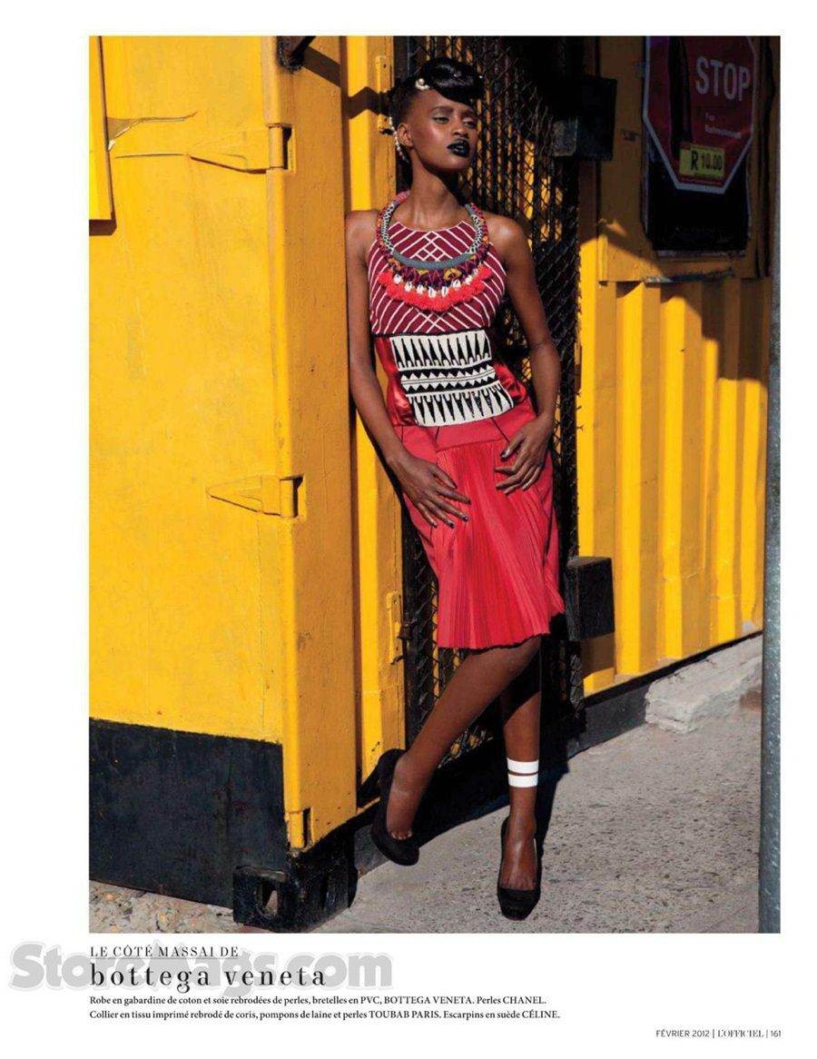 L&rsquo;Officiel Paris February 2012