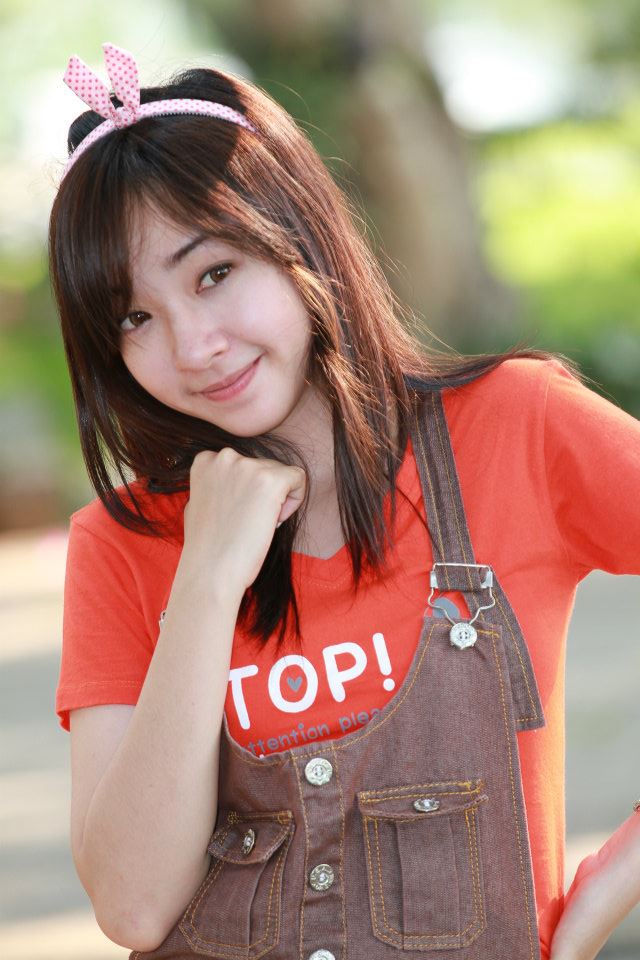 P' Noei Thitima รูปในfacebook