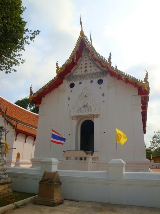 วัดตองปุ อ.เมือง จ.ลพบุรี