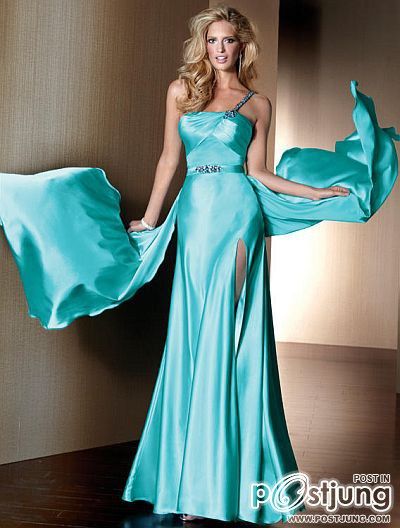 ชุดราตรี นางงาม #2