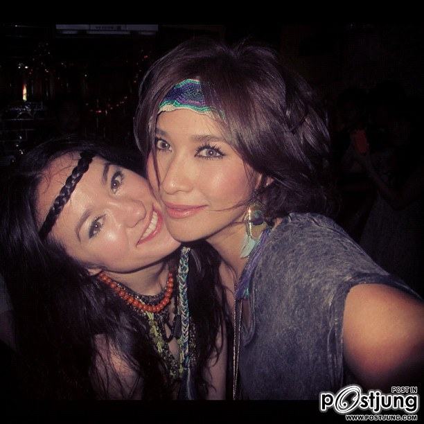 ต่างหูขนนก พวงระย้า เทรนท์ฮิตของสาวฮอต