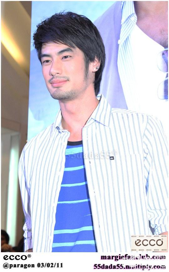 พี่ป้อง+พี่บอย