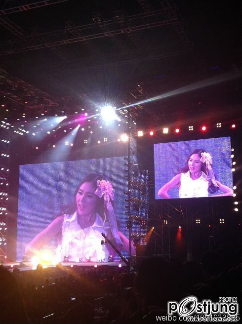 Kan Mi Youn TGC "ในชุดกุหลาบแห่งชีวิต"