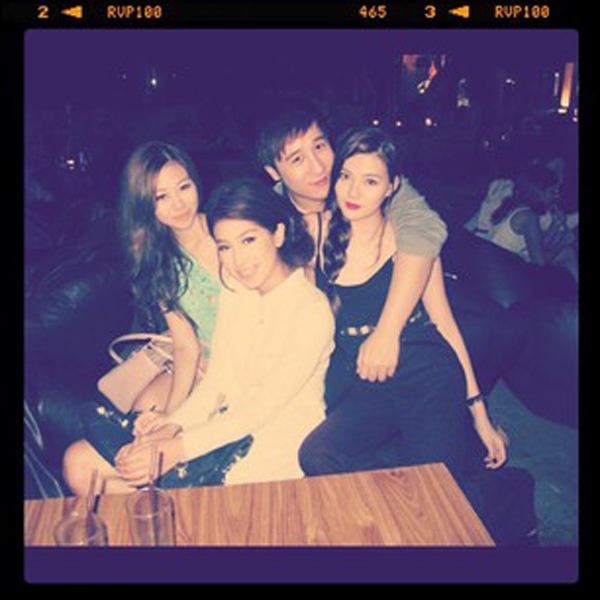 ดิว ควงหนุ่มโชว์หวาน ฤาจะเป็นแฟนใหม่?