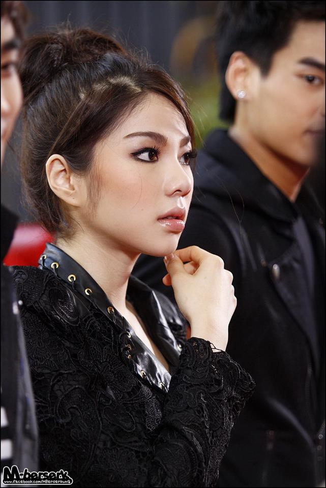 The Star 8 @ รายการเช้าดูวู้ดดี้ [1/3/55]