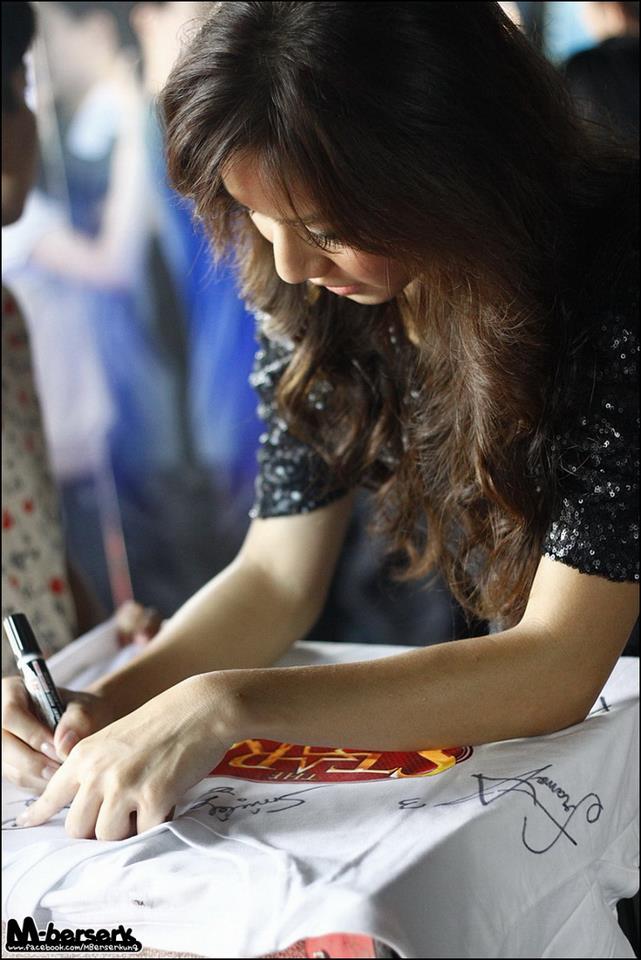 The Star 8 @ รายการเช้าดูวู้ดดี้ [1/3/55]