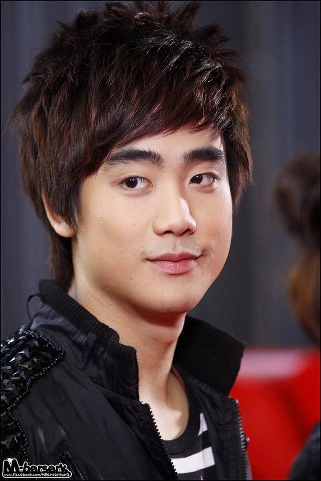 The Star 8 @ รายการเช้าดูวู้ดดี้ [1/3/55]