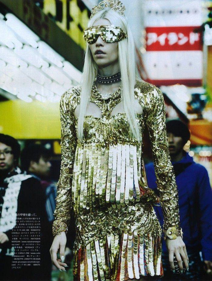 Aline Weber @ Vogue Japan April 2012