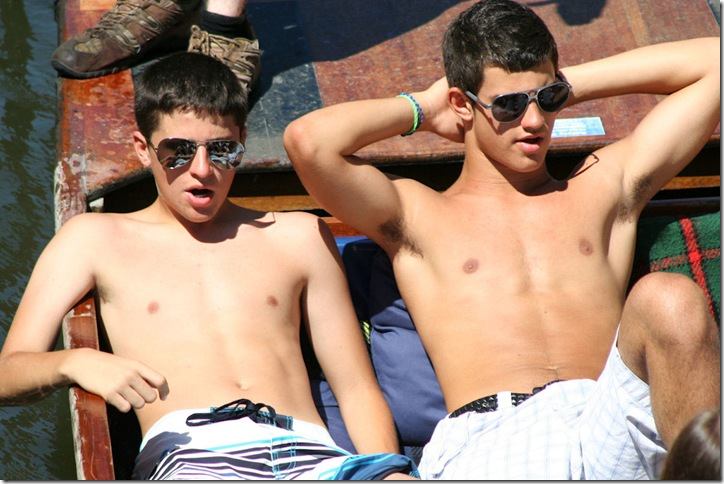 แอบถ่าย FA-RANG 9