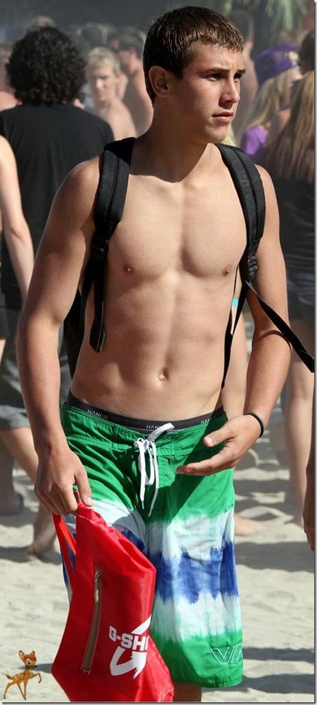 แอบถ่าย FA-RANG 9