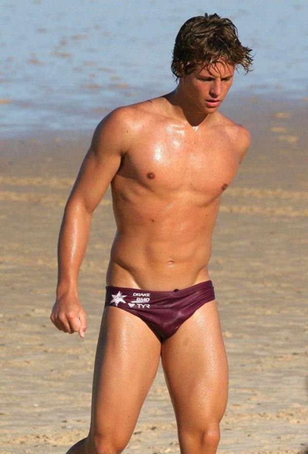 FA-RANG สุดฮอตในชุดว่ายน้ำ 4