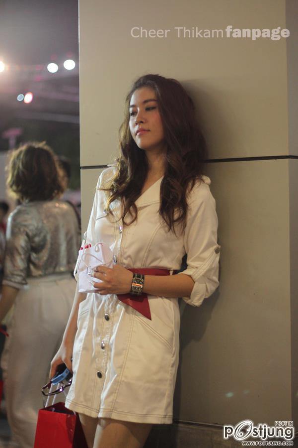 cheer ... สวย น่ารัก จร้า ^^