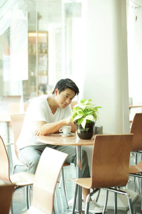 ก้อง สหรัถ เบื้องหลังถ่ายแบบนิตยสาร สุขกายสบายใจ ฉบับเดือนมีนาคม