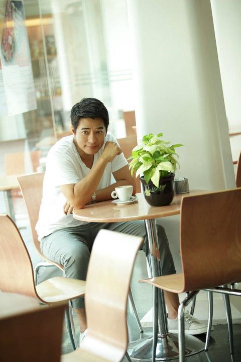 ก้อง สหรัถ เบื้องหลังถ่ายแบบนิตยสาร สุขกายสบายใจ ฉบับเดือนมีนาคม