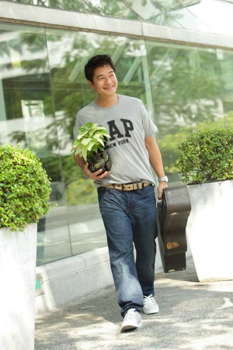 ก้อง สหรัถ เบื้องหลังถ่ายแบบนิตยสาร สุขกายสบายใจ ฉบับเดือนมีนาคม