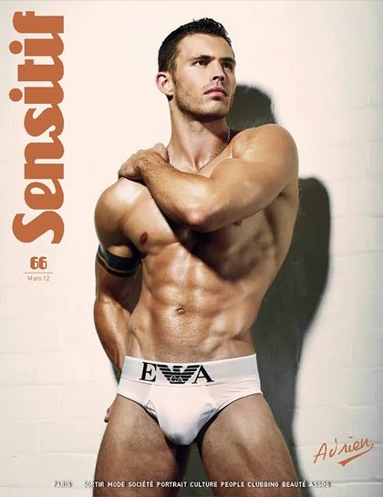 Simon Le : French Touch