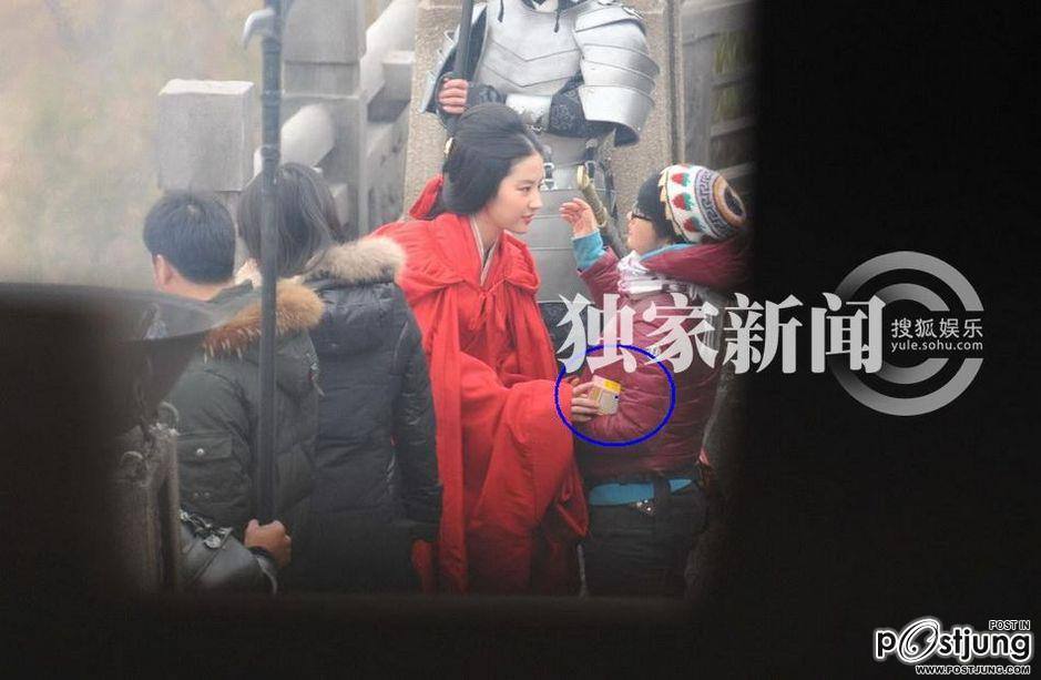 บุกกองถ่าย แม่นาง หลิว อี้ เฟย 铜雀台Tong Que Tai